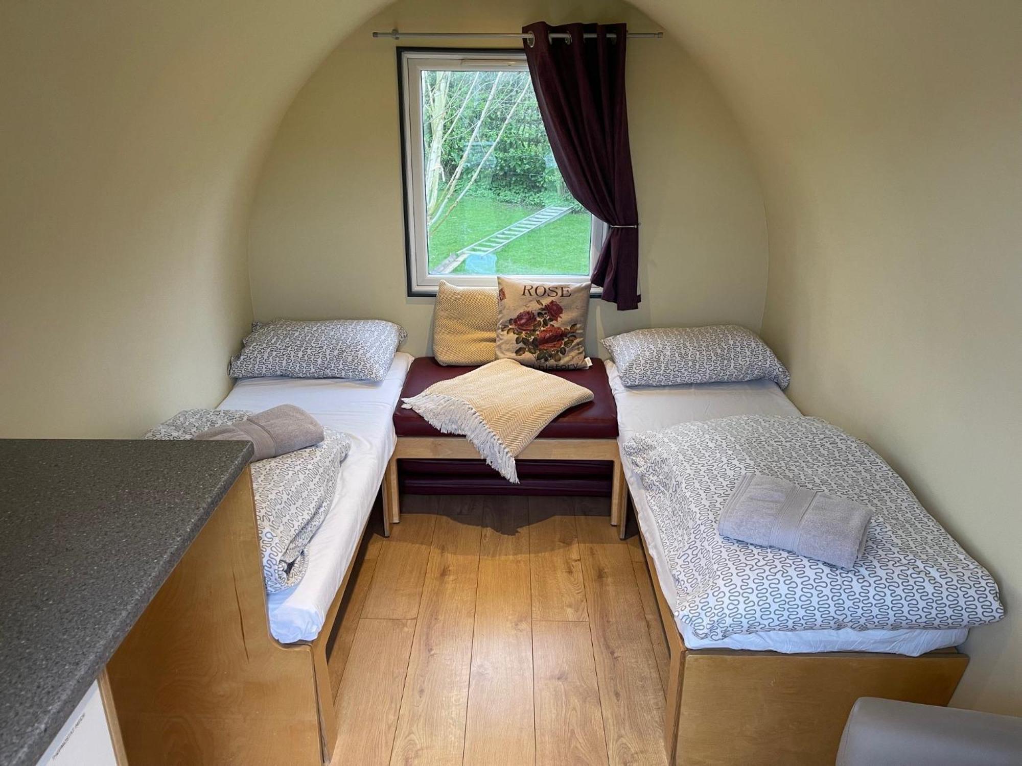 Belle Vista Glamping & Camping Йорк Екстериор снимка