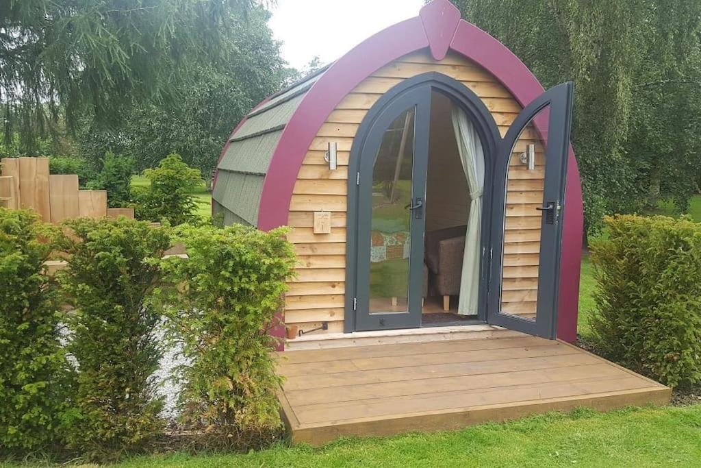 Belle Vista Glamping & Camping Йорк Екстериор снимка