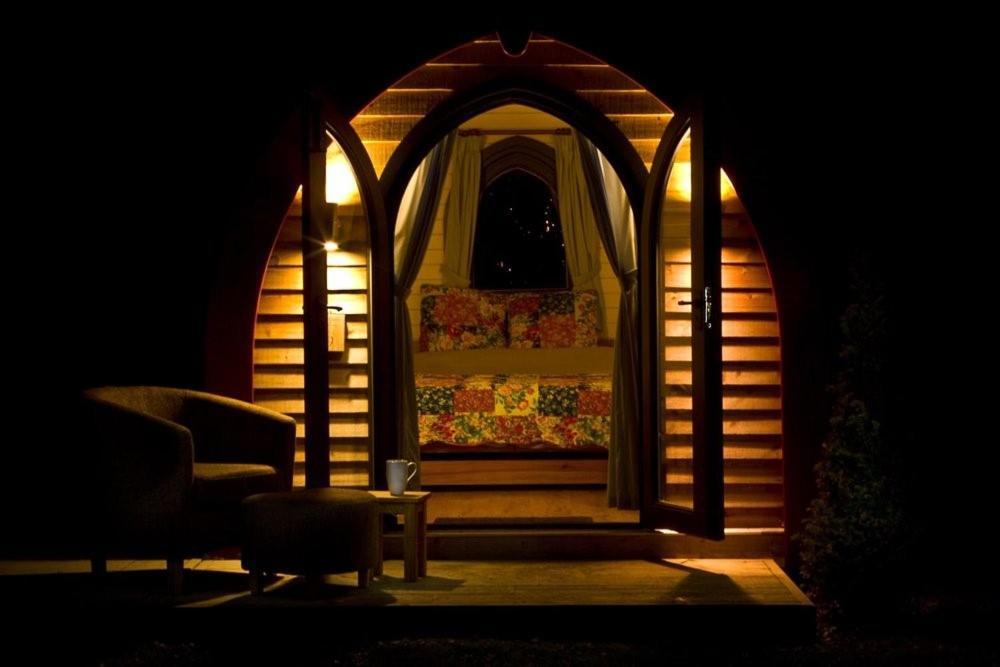 Belle Vista Glamping & Camping Йорк Екстериор снимка