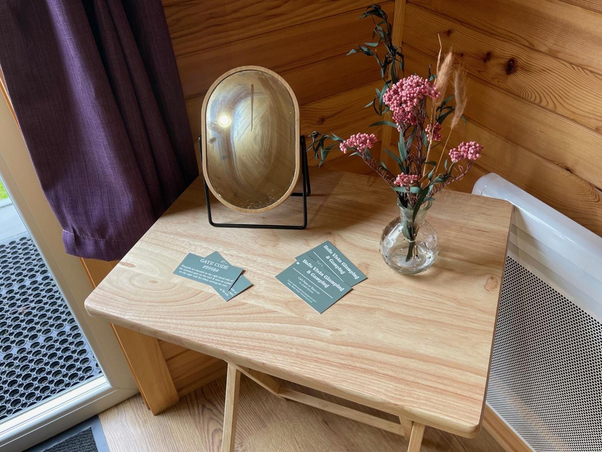 Belle Vista Glamping & Camping Йорк Екстериор снимка